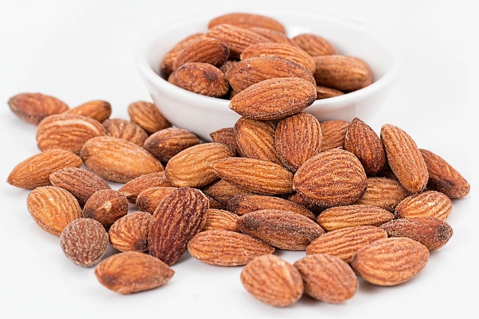 Cuantas almendras puedo comer al dia